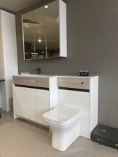 EX DISPLAY 1510MM BATHROOM FITTED FURNITURE / QUARTZ WORKTOP / WHITE MATT DOO...