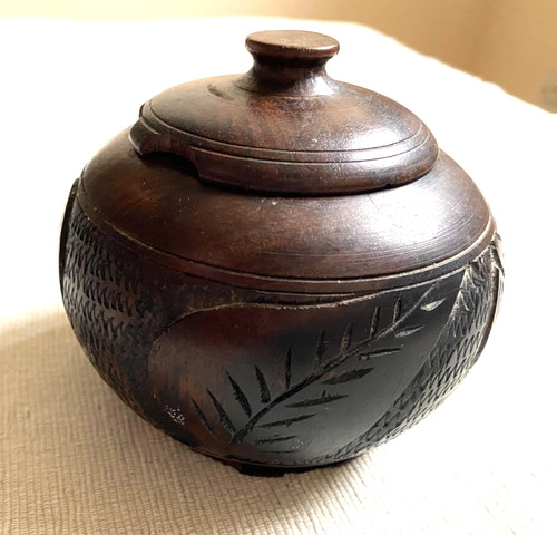 Carved coconut pot with lid - carved,