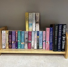 Huge Nora Roberts Book Lot 45