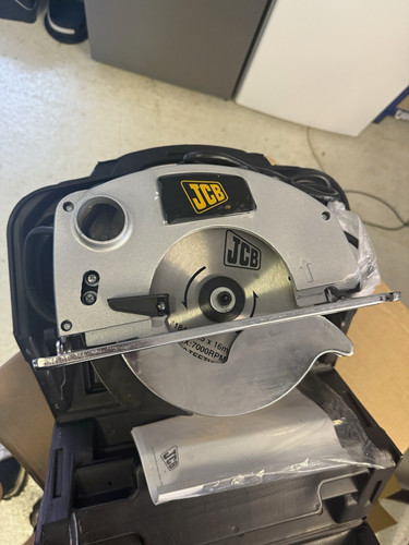 Jcb 1500w 230v - 1500w,