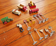 5 Lesney + Dinky Toys Euro