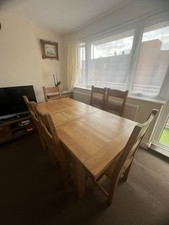 Solid Oak Extendable Dining Table with 6 Chairs