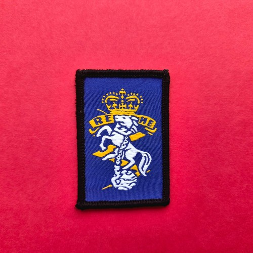Reme cloth badge royal - reme,
