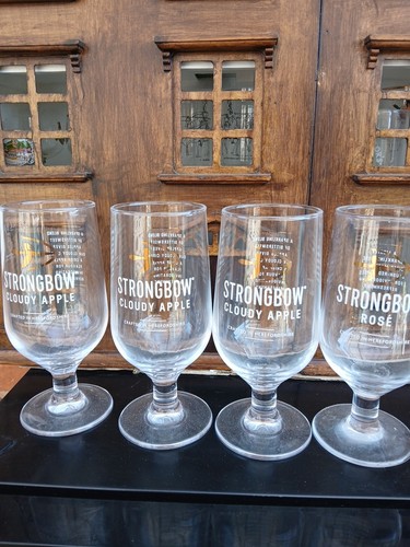 Strongbow cloudy apple - cloudy,