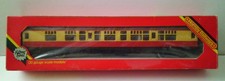 Hornby R928 OO Gauge BR MK1 Composite Coach Crimson & Cream Boxed