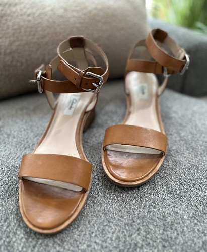 Clarks narrative berrick - narrative, rock