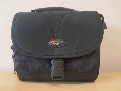 Lowepro lp111 black padded - lowepro, lp111/gl