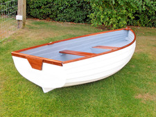 10ft clinker,rowing boat,fishing boat,dinghy,tender, high spec £100 delivery