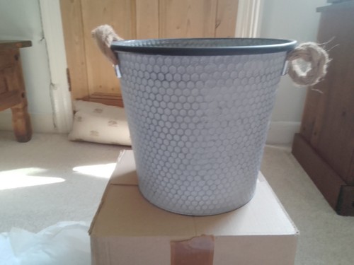 Galvanised metal planter - galvanised,