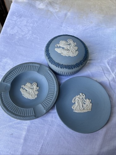 Wedgwood jasperware blue - jasperware,