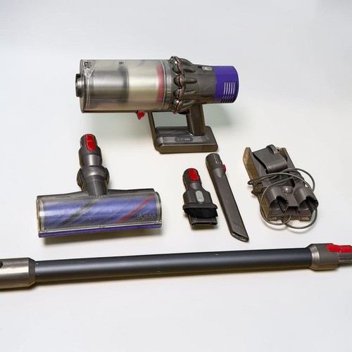 Dyson cyclone v10 absolute - dyson,