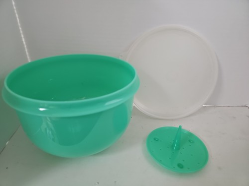 Vintage tupperware crisp - vintage,