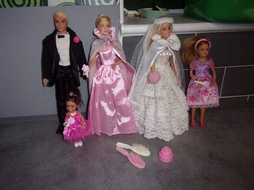 Barbie bride ken groom with - bride,