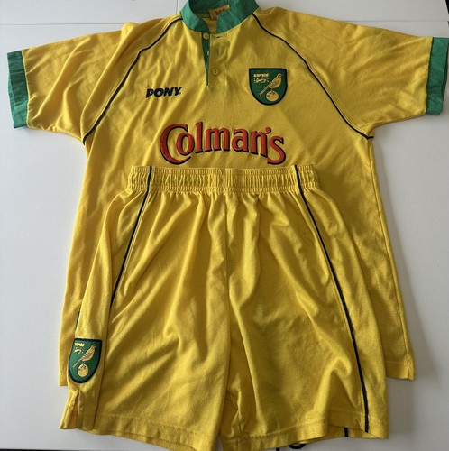 Full kit 1998 norwich city - full, 1998-99