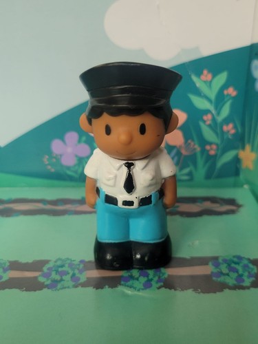 Elc happyland police officer - happyland,