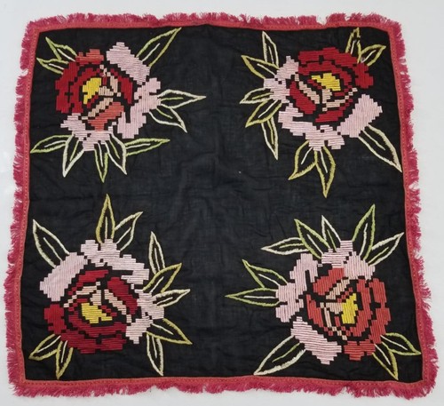 Vintage traditional floral - traditional,