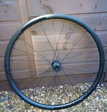 Bontrager Affinity 700c Front