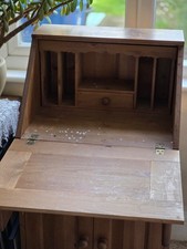 solid pine bureau desk in good