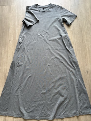 Uniqlo gray airism swing - uniqlo,