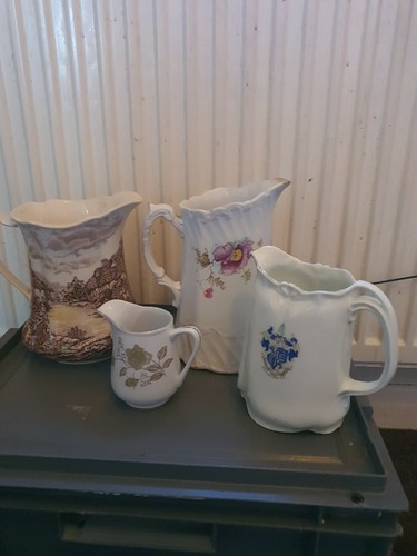 China jugs mismatched - china, ~