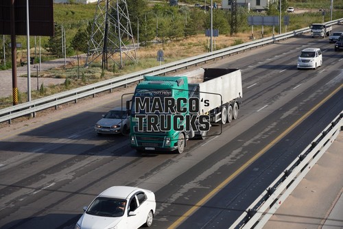 Truck photo volvo - truck,