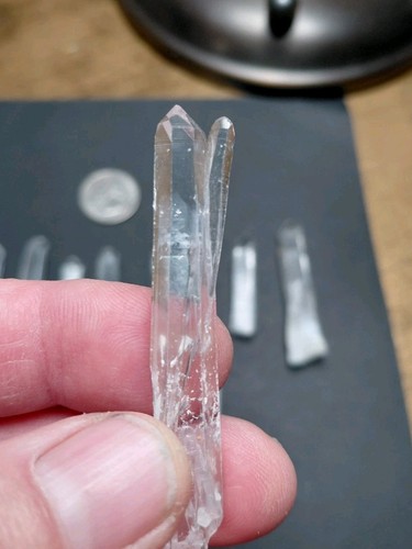 Colombia quartz crystal - ,