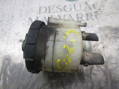 Power steering fluid tank - power,