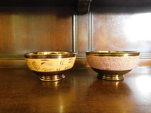 2no different victorian - different,