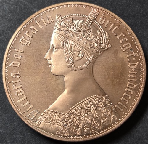Copper fantasy token queen - token,