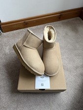 GENUINE UGG BOOTS W CLASSIC