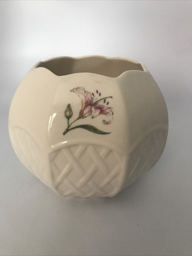 Belleek millennium 2000 - belleek,