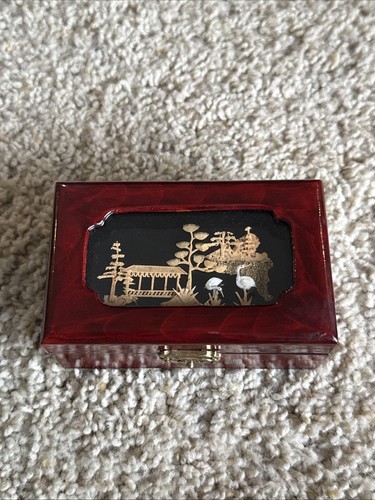Jewelry box oriental laquered - jewelry,