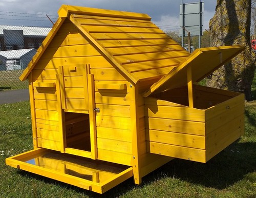 Chicken coop esbet hen house - chicken,