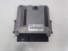 RENAULT Clio 1.5 Diesel MK4 2012-2016 Engine ECU 237104376R