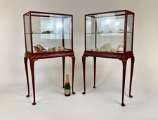 V.RARE PAIR ANTIQUE CHINOISERIE RED LACQUER CHINA DISPLAY CABINETS CASE VITRINES