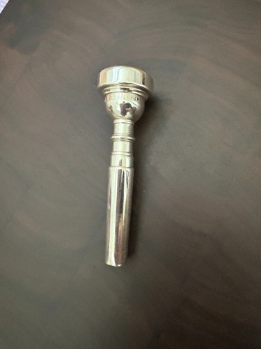 Getzen trumpet mouthpiece - getzen,