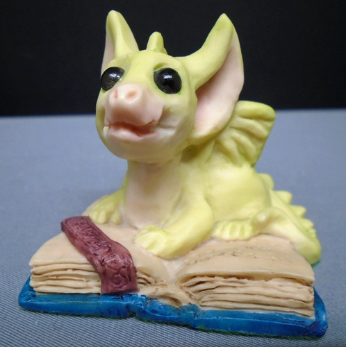 Pocket dragons a book - pocket, 'a