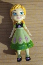 Disney Frozen Anna Posable Mini Doll In Green And Black Dress