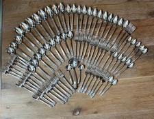 Oneida community plate coronation cutlery 12 place setting plus 24 steel knives