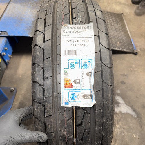 225 15c bridgestone - 225/70/15c, x1