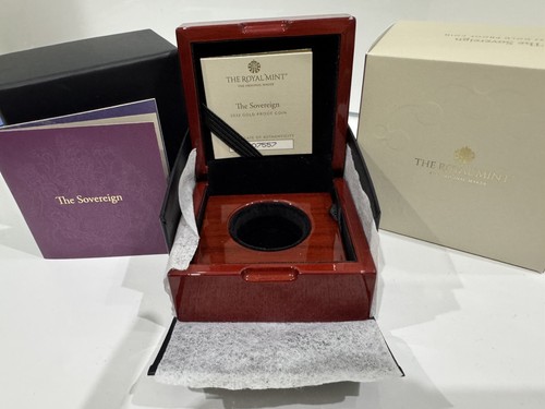 The royal mint 2022 gold - mint,