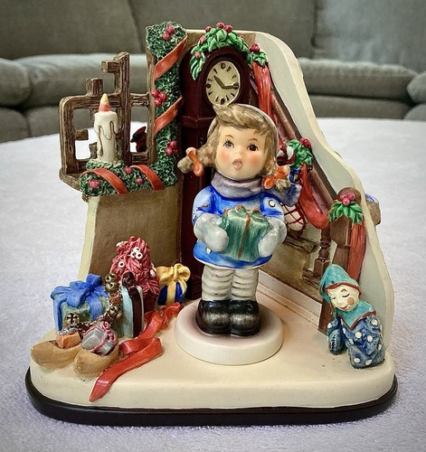 Goebel hummel christmas time - christmas,