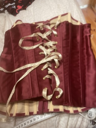 Gok wan corsete