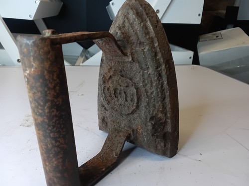 Antique cast flat iron - antique,