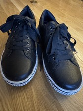 Remonte Trainer-Style Black