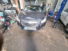 2010 BREAKING CHEVROLET CRUZE LT AUTO 2010 1.6 PETROL F18D4 AUTOMATIC IN BLACK 