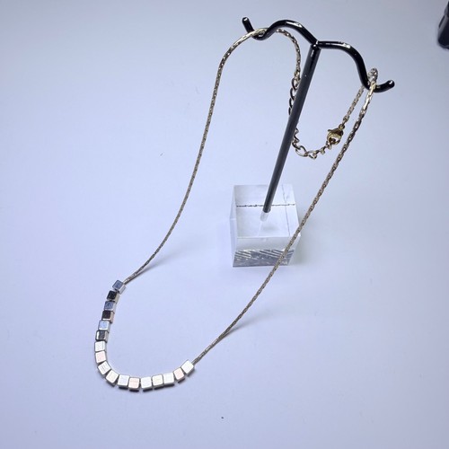 Mixed metal cube - metal,