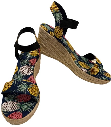 Monroe main pineapple wedge - &,