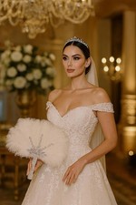 Ostrich Feather Fan Wedding
