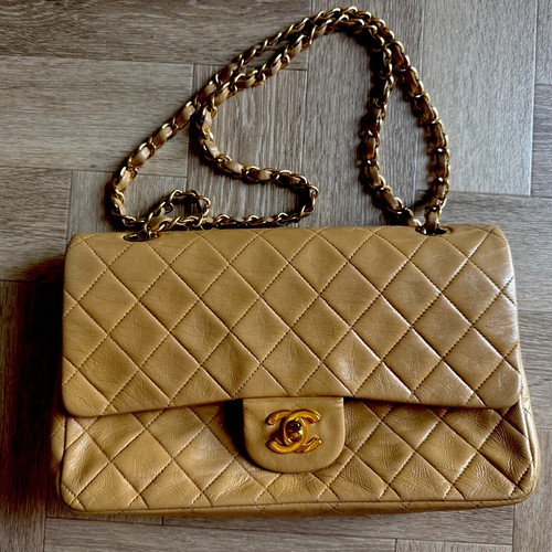 Chanel classic flap bag medium - flap,